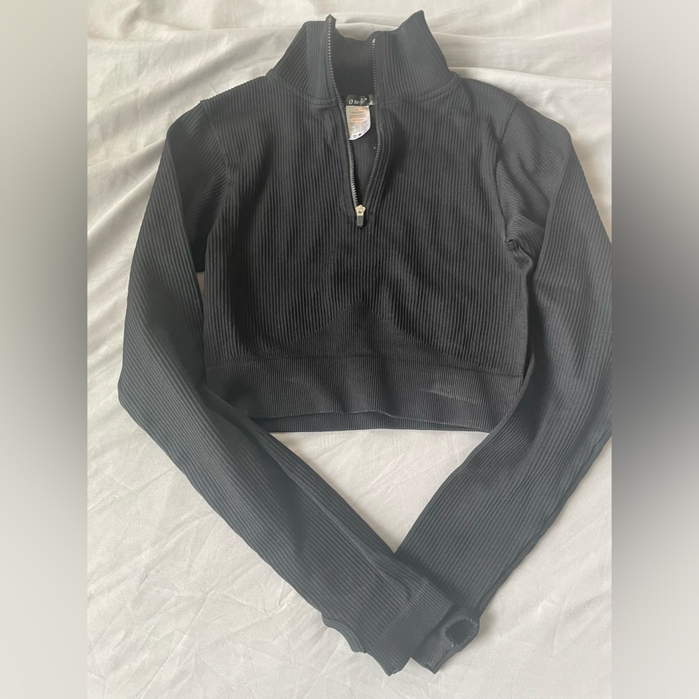 Black Cropped Sweater